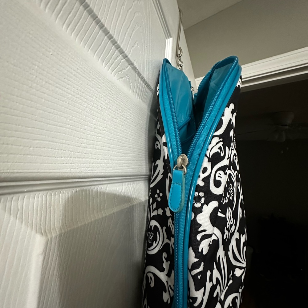 Black and White Damask Garment Bag - Picture 3 of 4